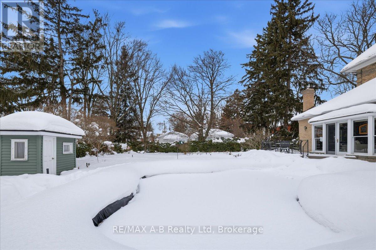 63 Centre Street, Stratford, Ontario  N5A 1E4 - Photo 44 - X12796820