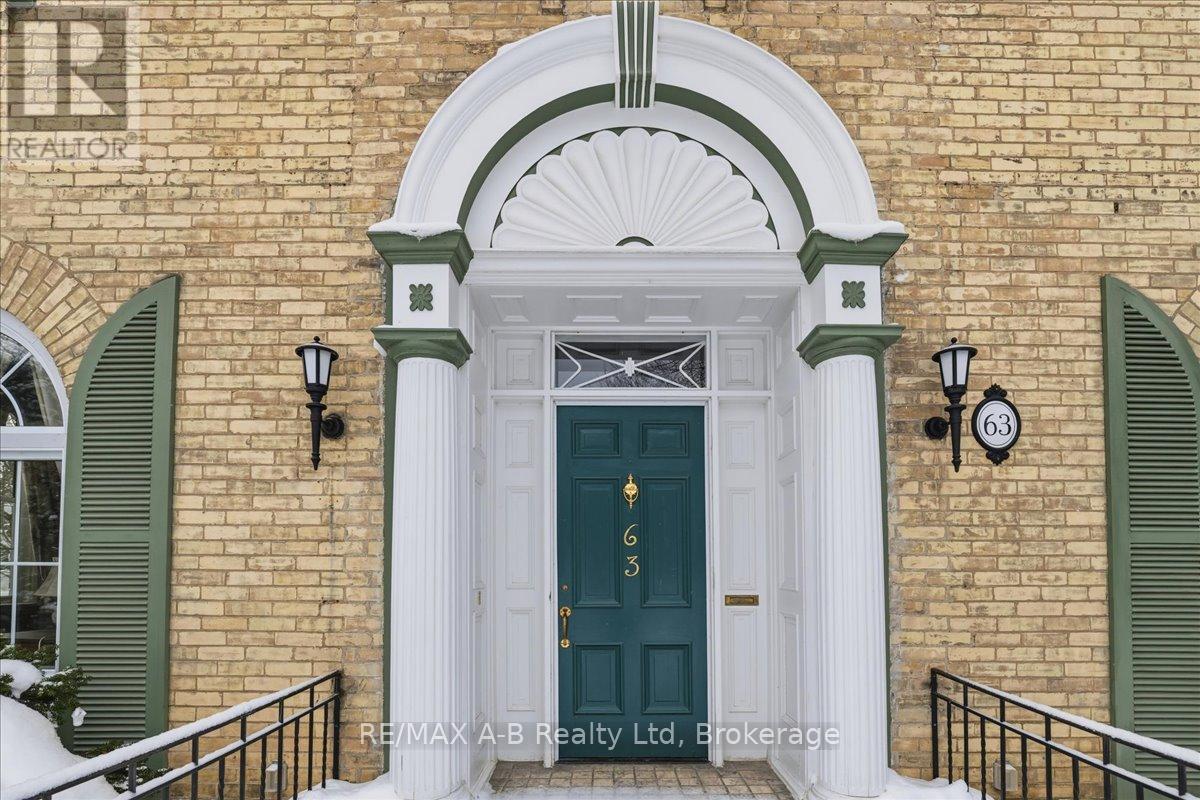 63 Centre Street, Stratford, Ontario  N5A 1E4 - Photo 5 - X12796820