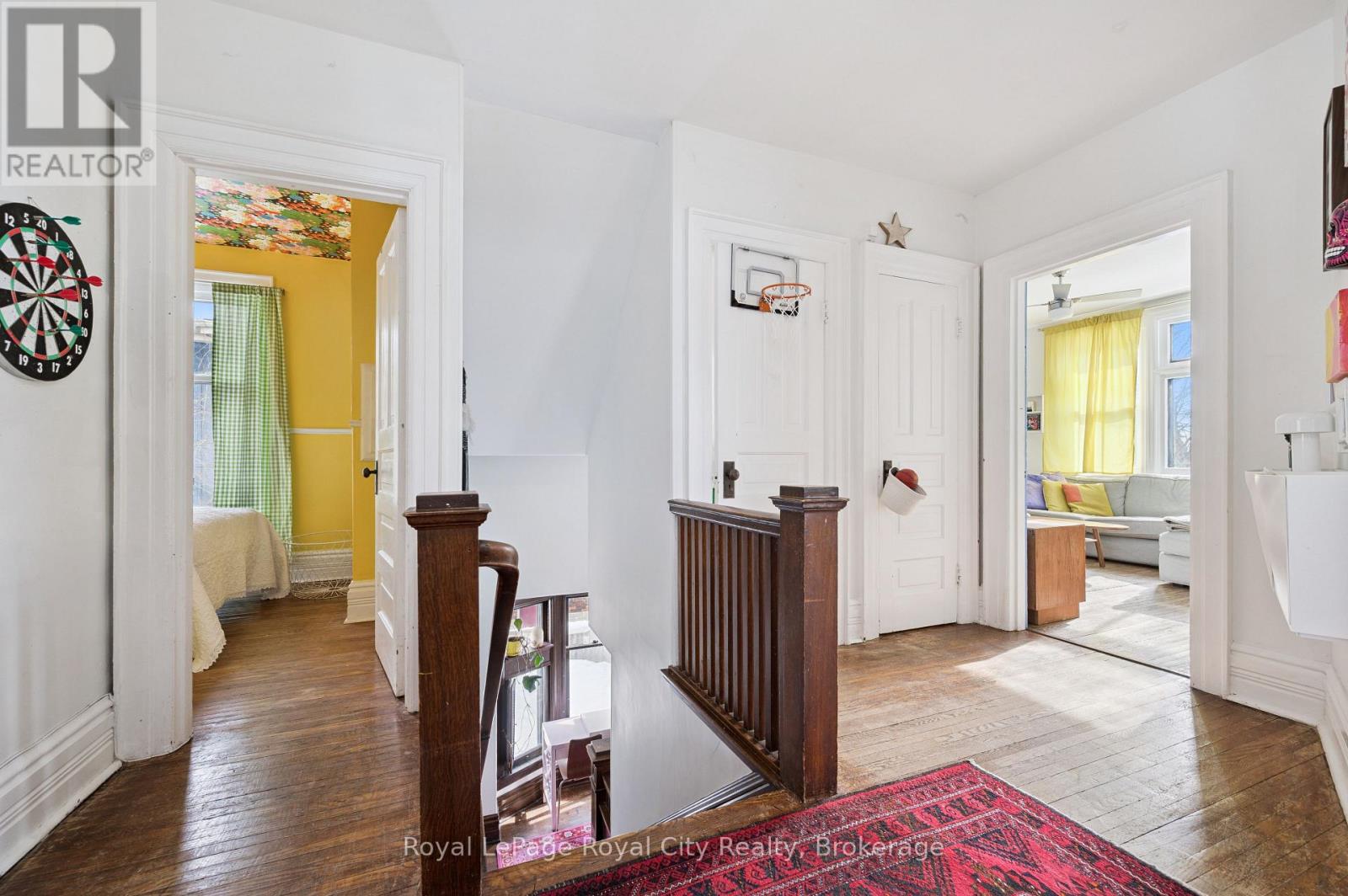 Upper - 467 Woolwich Street, Guelph (Exhibition Park), Ontario  N1H 3X6 - Photo 11 - X12796960