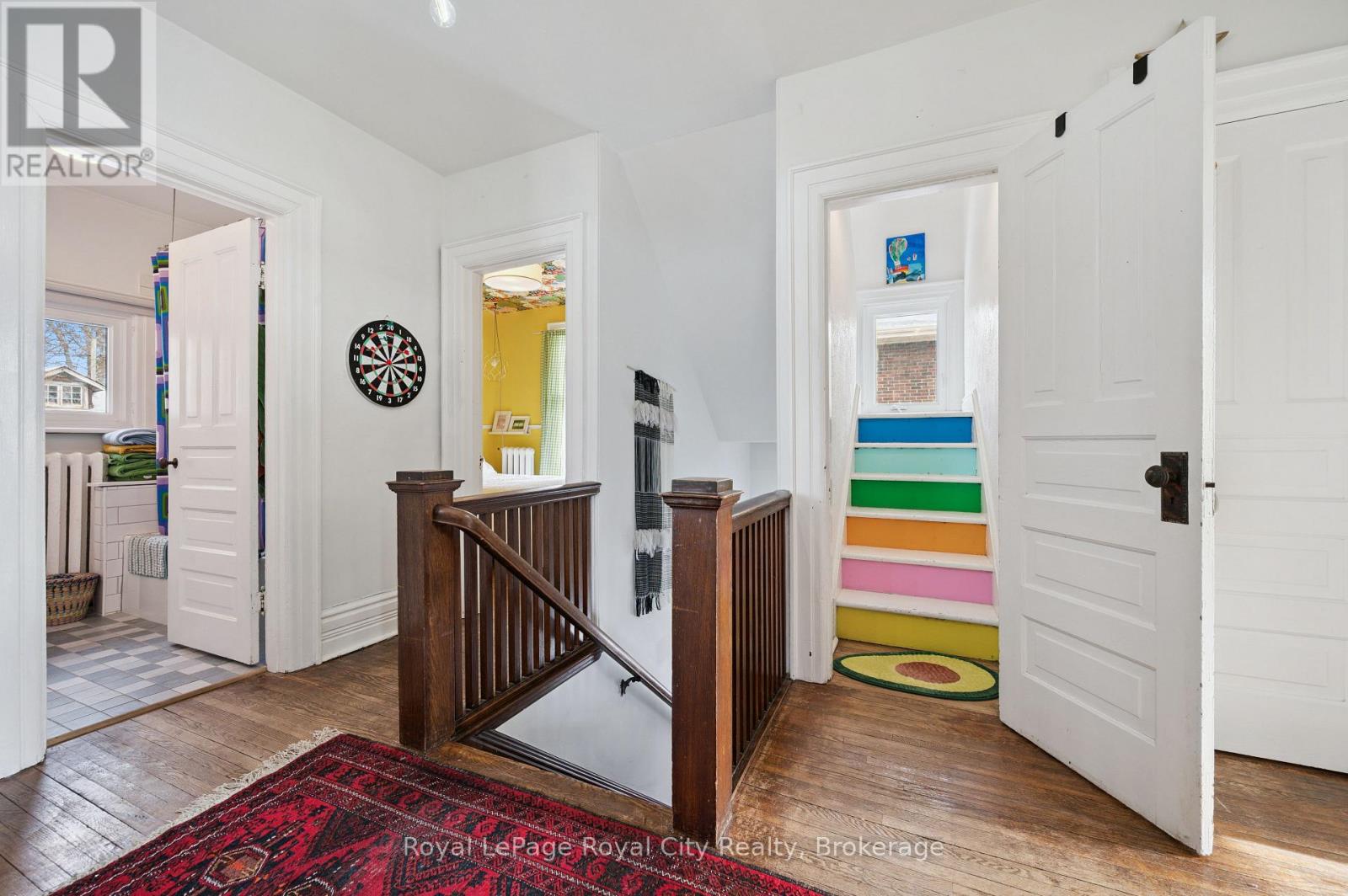 Upper - 467 Woolwich Street, Guelph (Exhibition Park), Ontario  N1H 3X6 - Photo 12 - X12796960