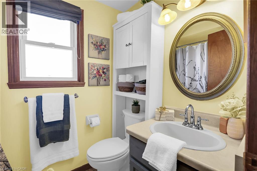 5001 Hillside Drive, Beamsville, Ontario  L3J 0L1 - Photo 24 - 40694432