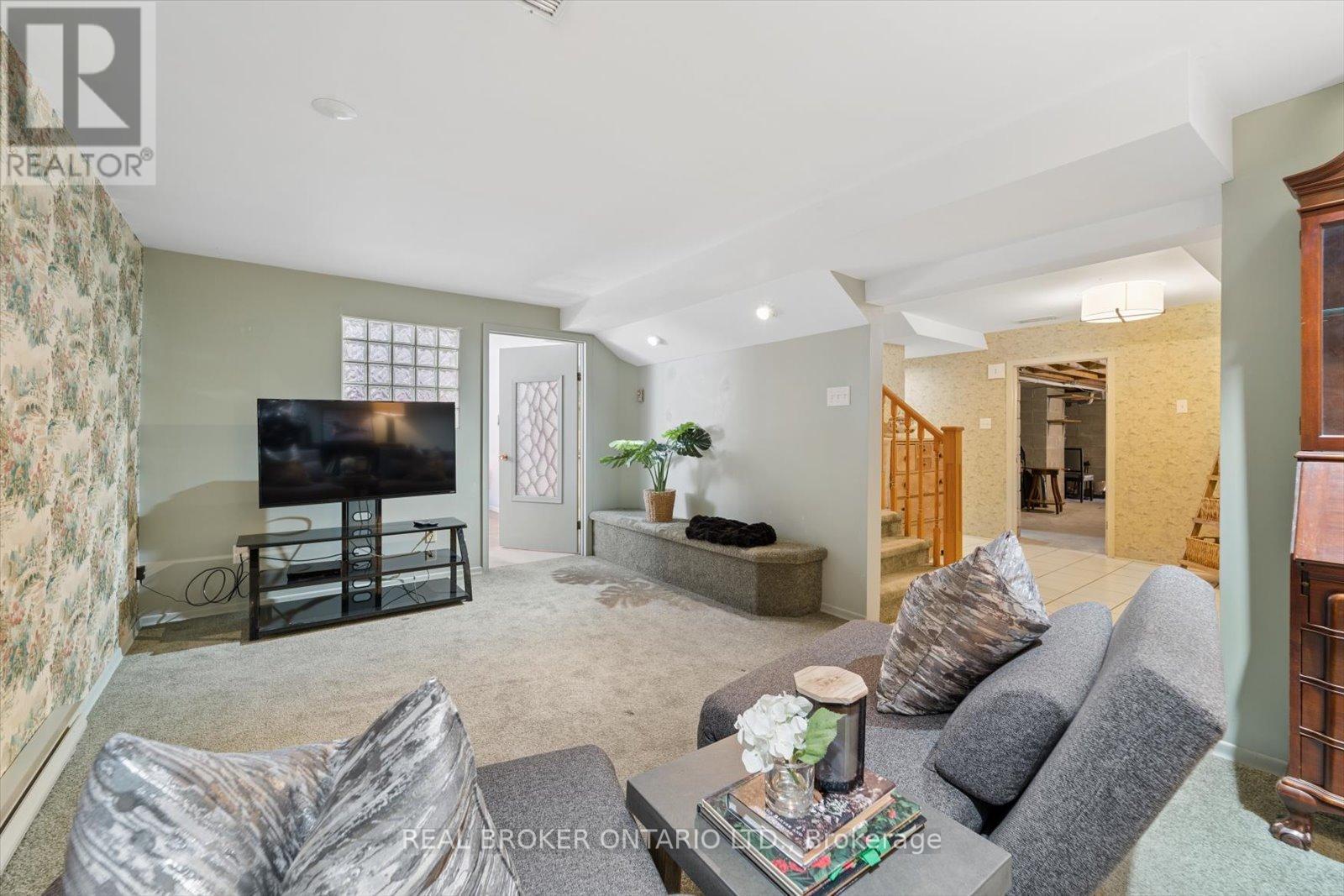 1449 Champlain Drive, Peterborough, Ontario  K9L 1N3 - Photo 39 - X12796784