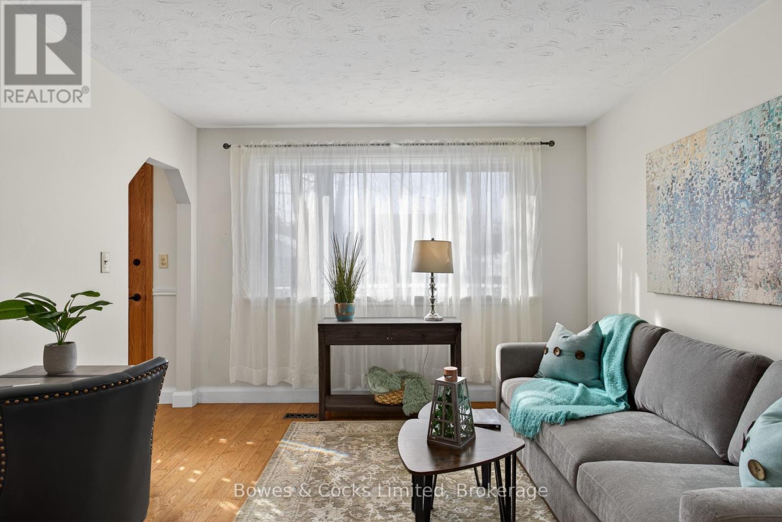 820 Nicholls Street, Peterborough, Ontario  K9H 5T8 - Photo 18 - X12796860