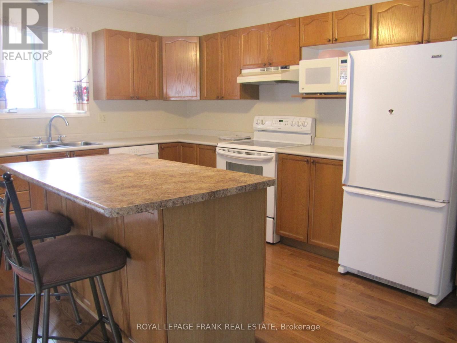 47 Cedartree Lane, Kawartha Lakes (Bobcaygeon), Ontario  K0M 1A0 - Photo 12 - X12796862