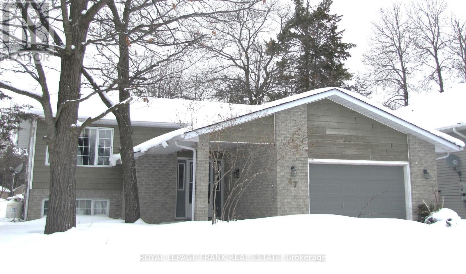 47 Cedartree Lane, Kawartha Lakes, Ontario  K0M 1A0 - Photo 2 - X12796862