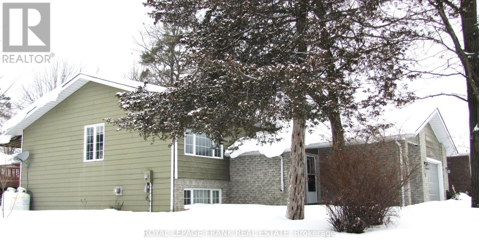 47 Cedartree Lane, Kawartha Lakes (Bobcaygeon), Ontario  K0M 1A0 - Photo 3 - X12796862