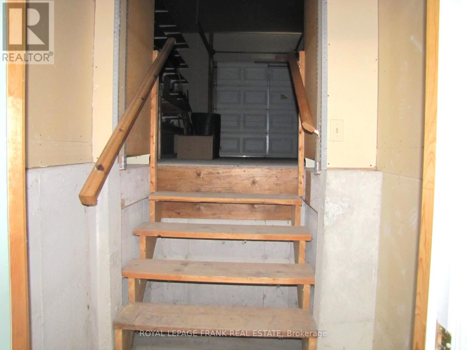 47 Cedartree Lane, Kawartha Lakes (Bobcaygeon), Ontario  K0M 1A0 - Photo 35 - X12796862