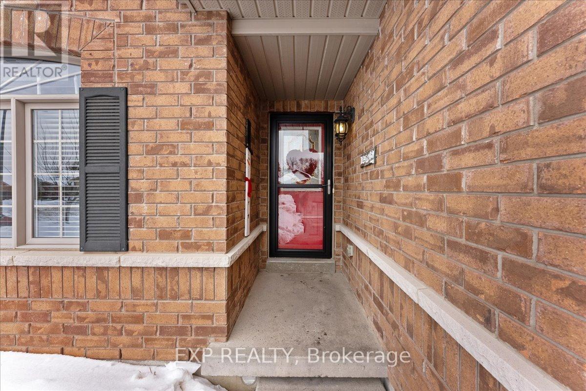 37 White Hart Lane, Trent Hills, Ontario  K0L 1Y0 - Photo 4 - X12797066