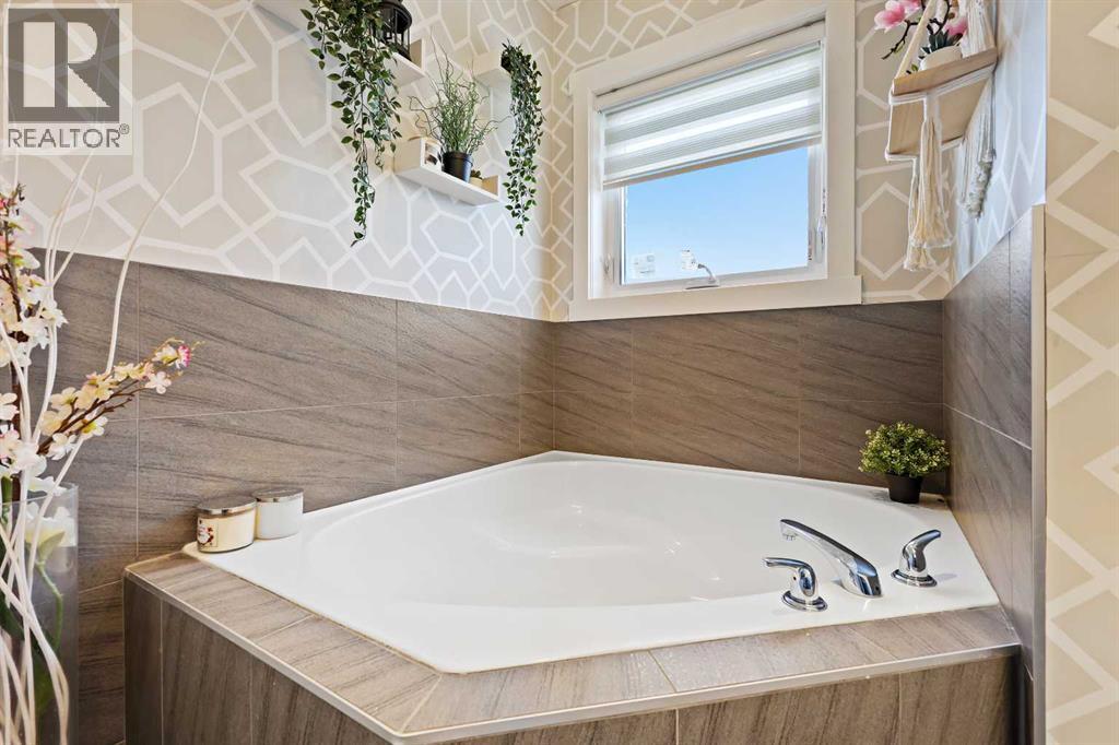 357 Sage Hill Circle Nw, Calgary, Alberta  T3R 1V2 - Photo 25 - A2281958