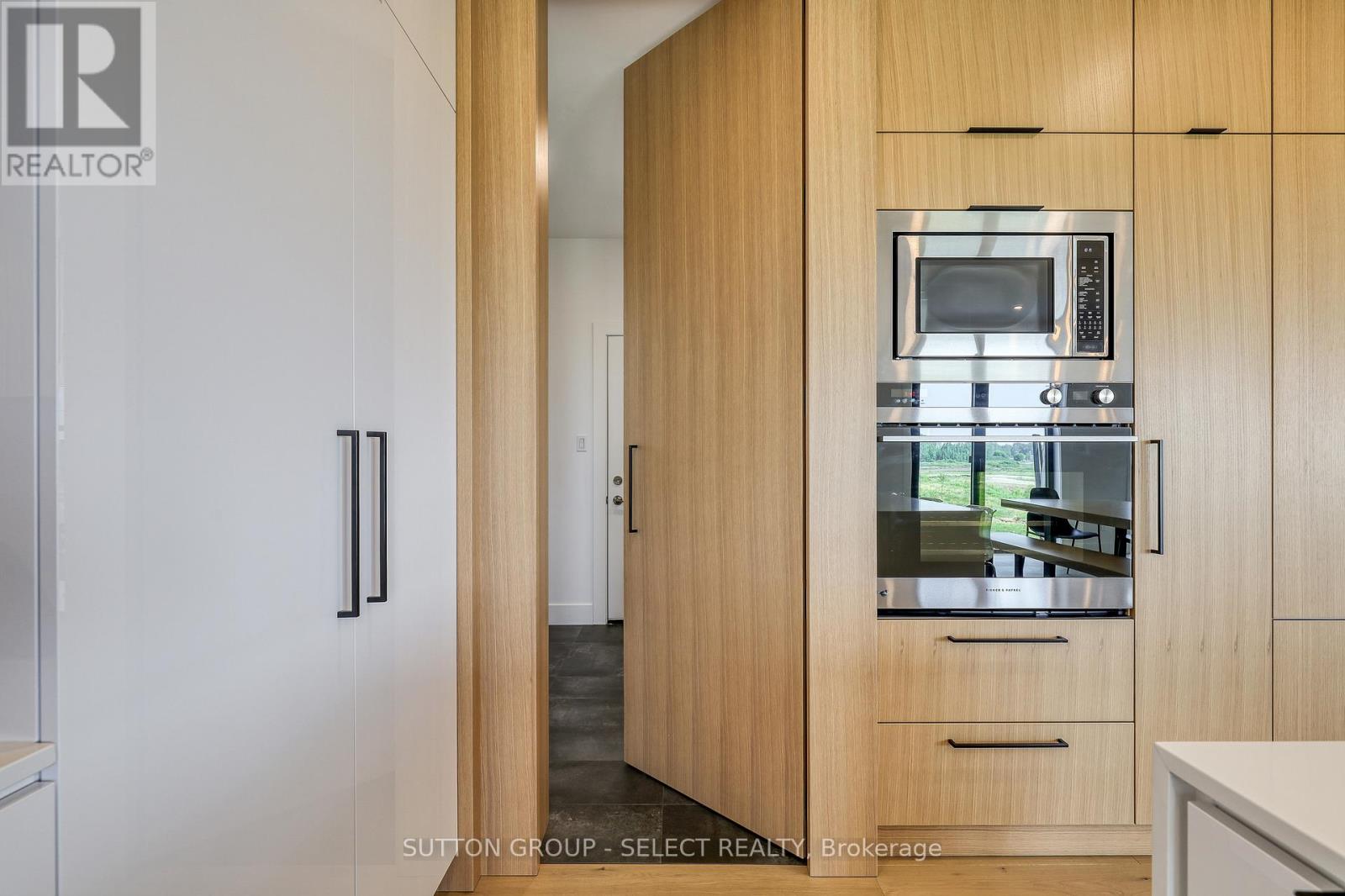 61 Crestview Drive, Middlesex Centre, Ontario  N0L 1R0 - Photo 22 - X12796792