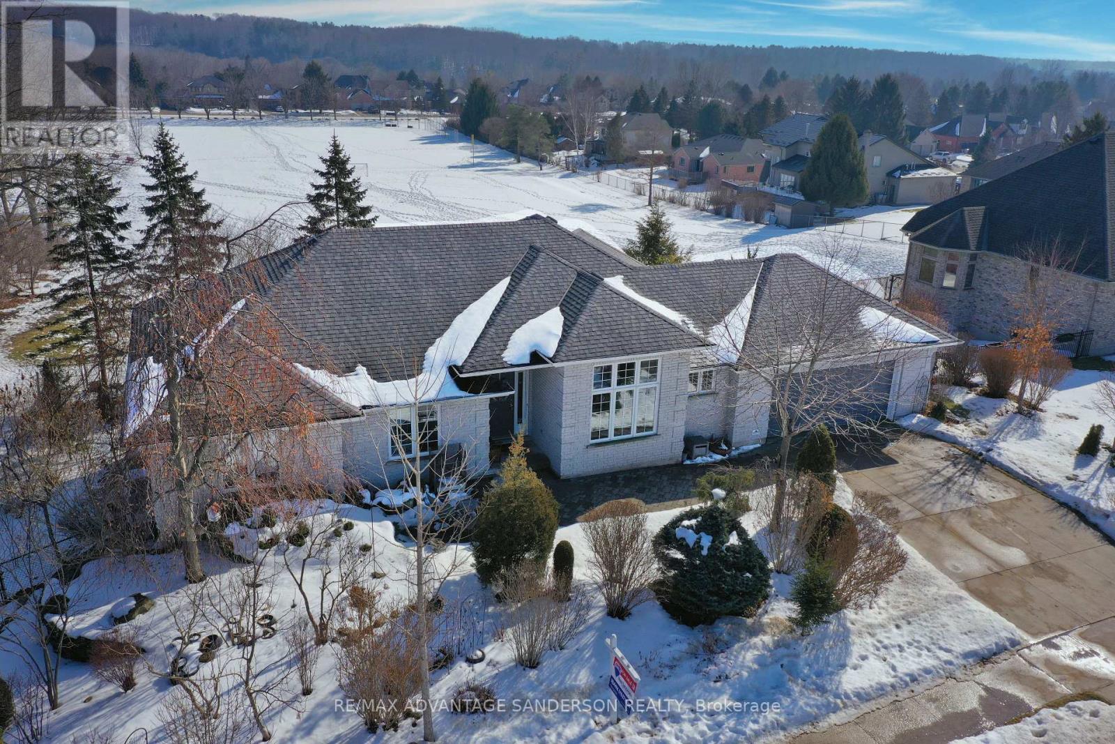 23 BIRCHCREST DRIVE, Middlesex Centre, Ontario