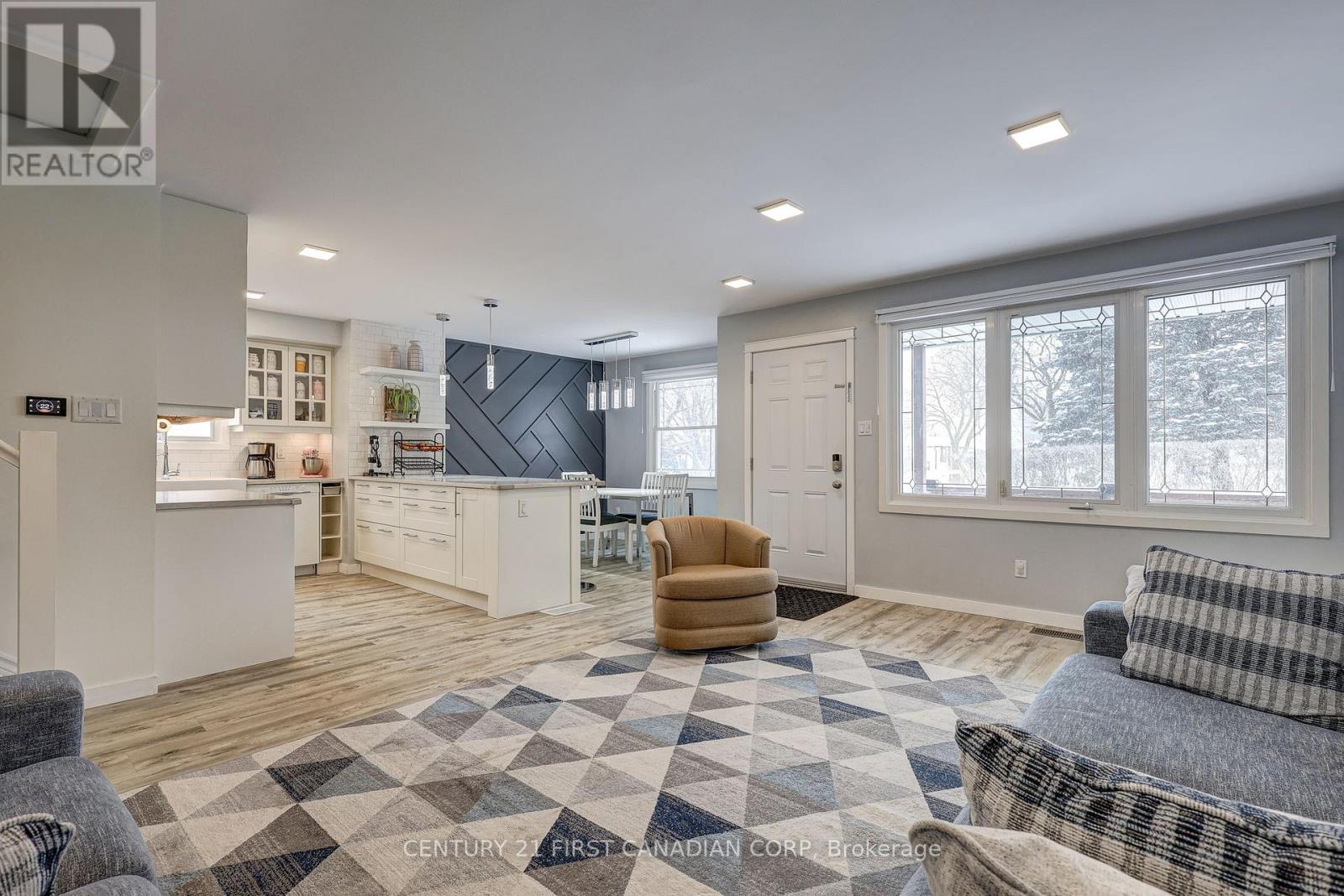 86 Patience Crescent, London South, Ontario  N6E 2K9 - Photo 7 - X12796834