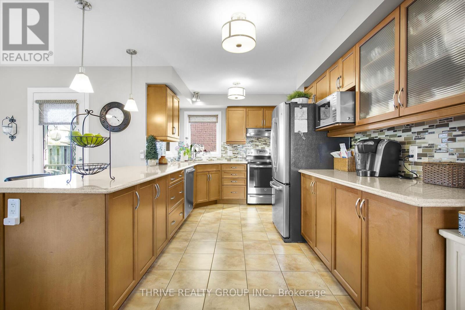 3202 Emilycarr Lane, London South, Ontario  N6L 0B2 - Photo 13 - X12796856