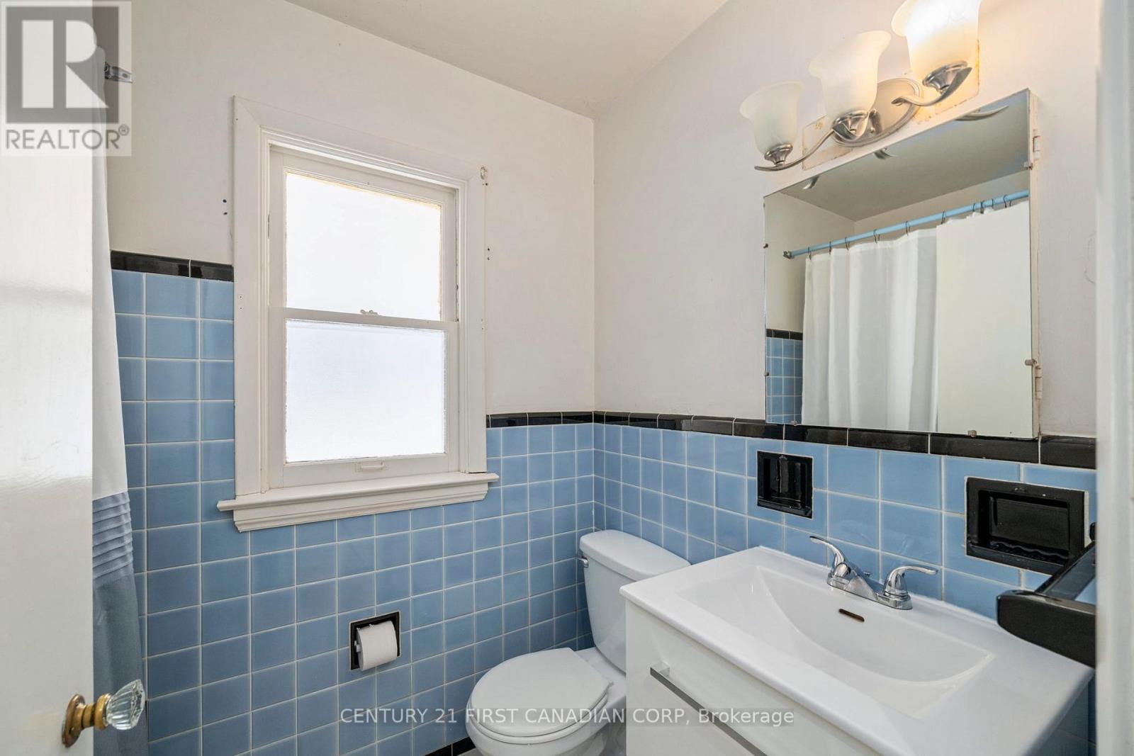 518 Upper Queen Street, London South, Ontario  N6C 3T9 - Photo 15 - X12796928