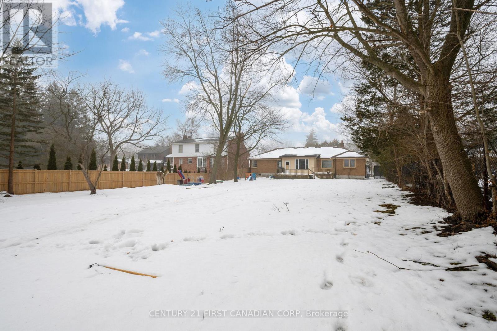 518 Upper Queen Street, London South, Ontario  N6C 3T9 - Photo 29 - X12796928