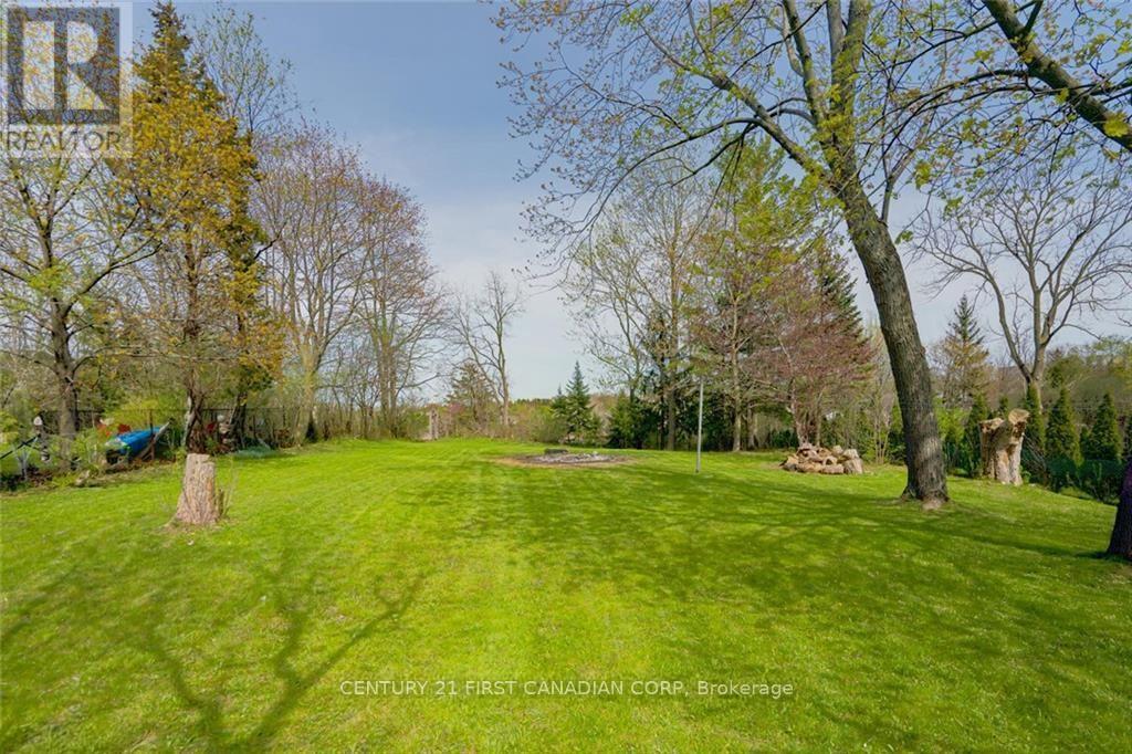 518 Upper Queen Street, London South, Ontario  N6C 3T9 - Photo 3 - X12796928