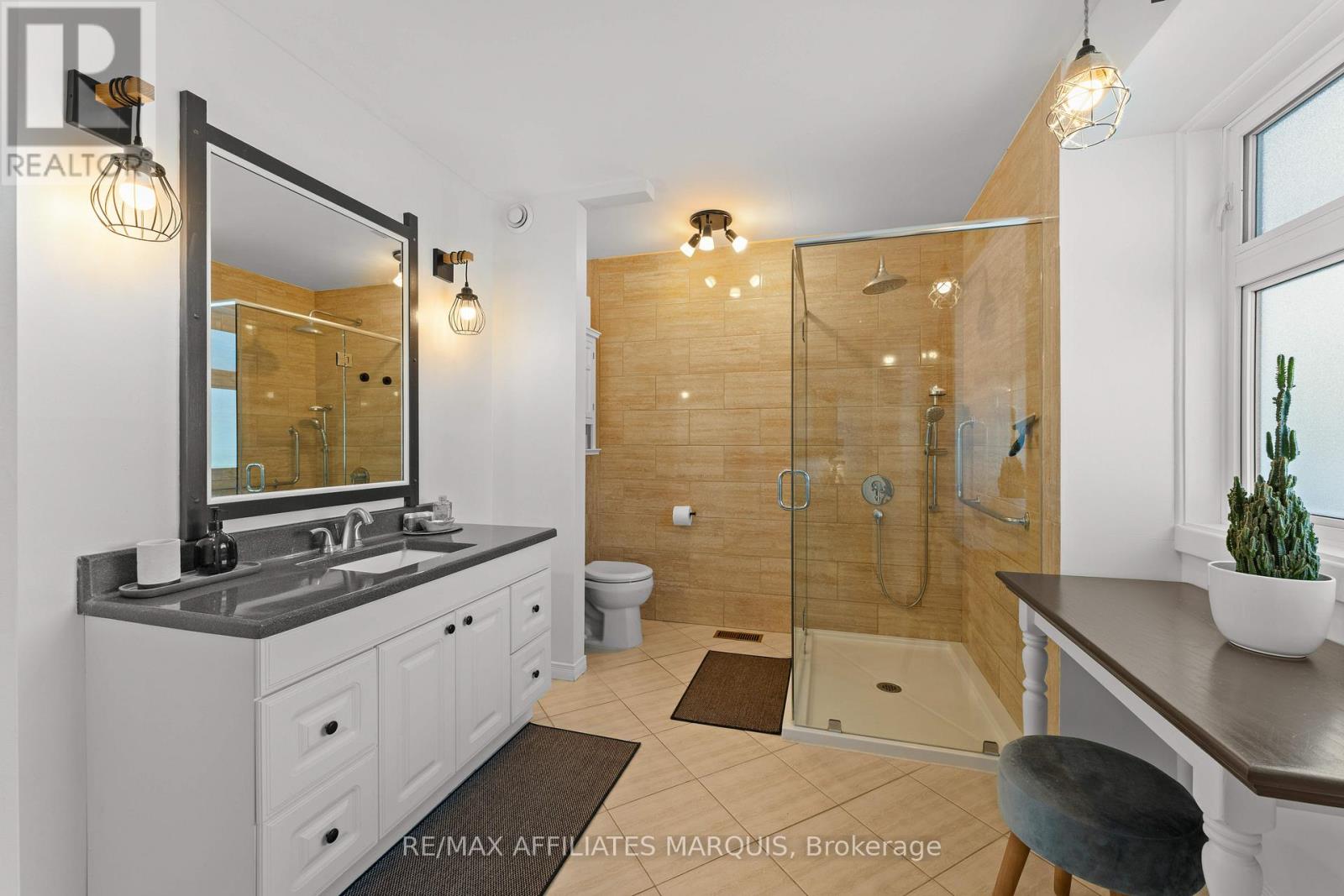 63 Sunny Side Road, Rideau Lakes, Ontario  K0G 1X0 - Photo 14 - X12796752