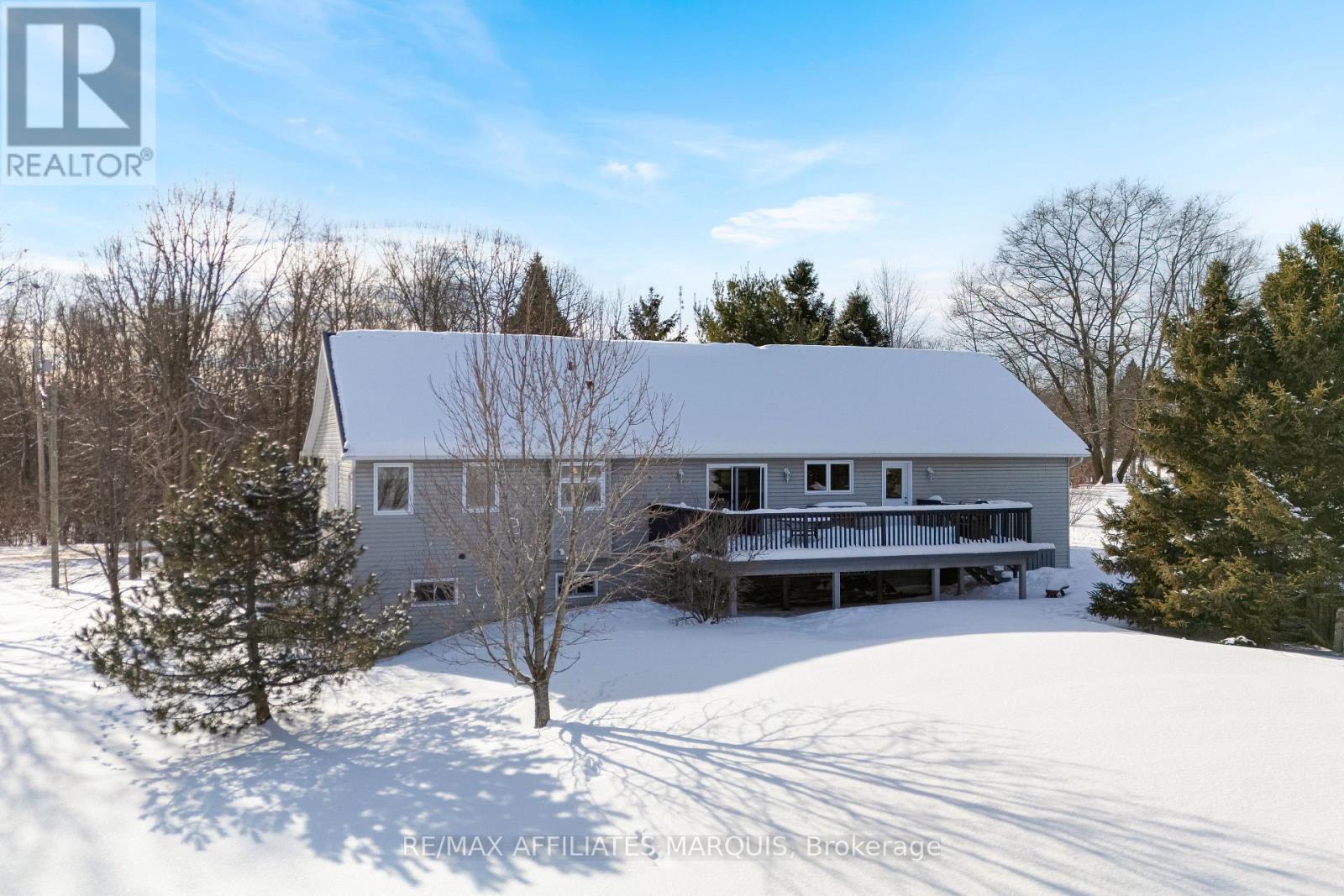 63 Sunny Side Road, Rideau Lakes, Ontario  K0G 1X0 - Photo 30 - X12796752