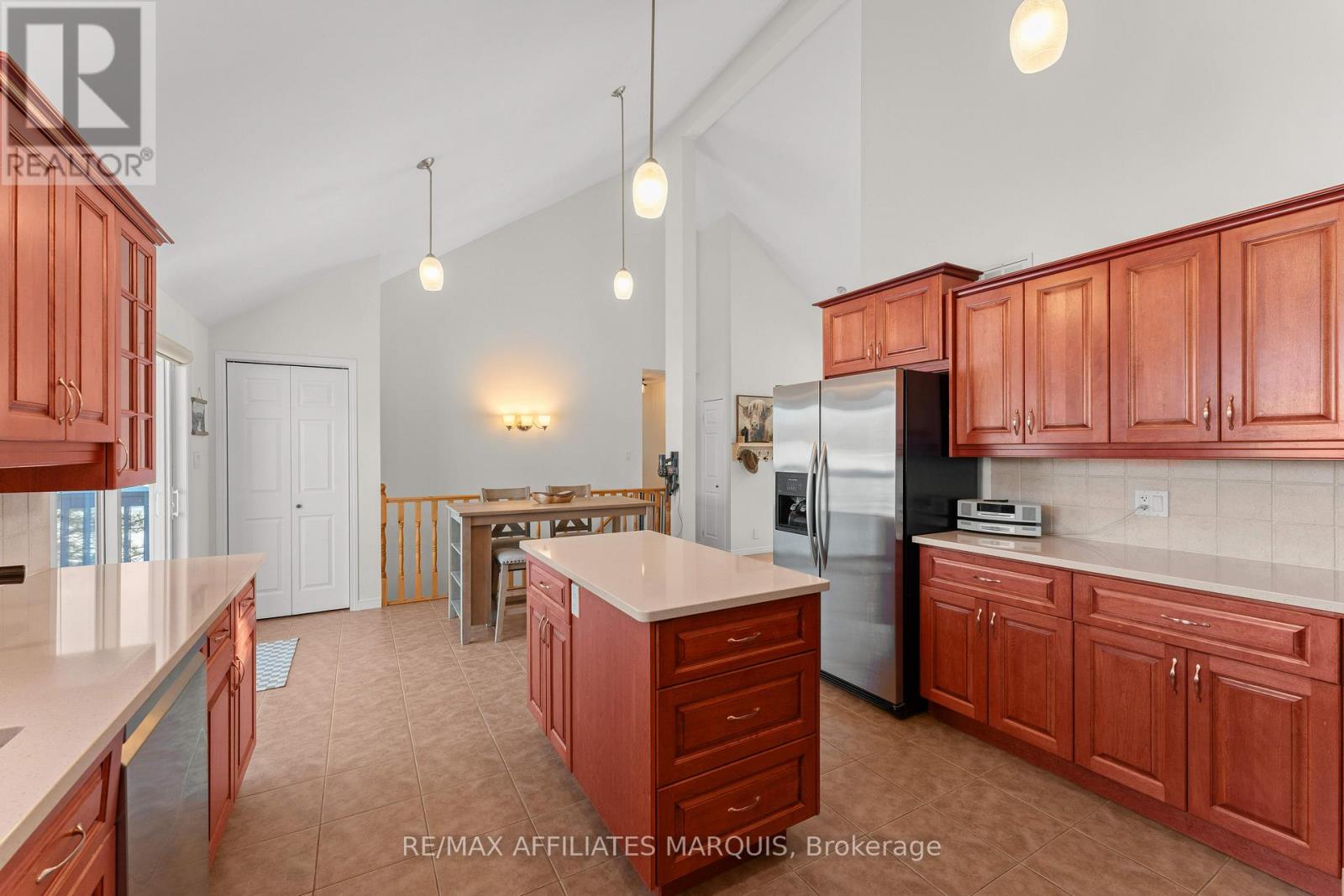 63 Sunny Side Road, Rideau Lakes, Ontario  K0G 1X0 - Photo 9 - X12796752