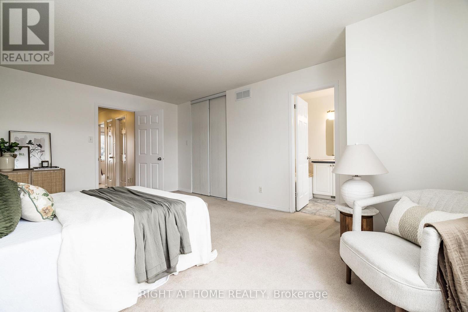 59 Scampton Drive, Ottawa, Ontario  K2W 1E7 - Photo 19 - X12796942