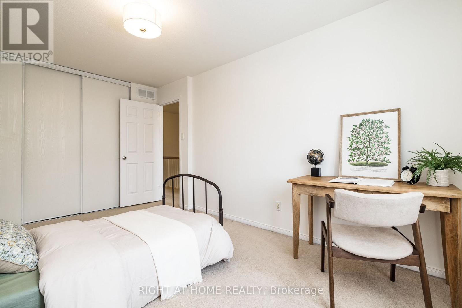 59 Scampton Drive, Ottawa, Ontario  K2W 1E7 - Photo 26 - X12796942