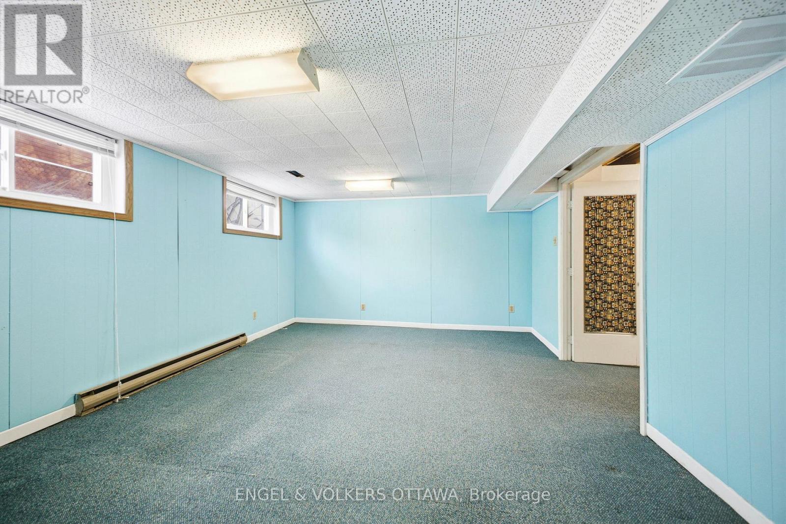 49 Inverness Avenue, Ottawa, Ontario  K2E 6N6 - Photo 29 - X12797082