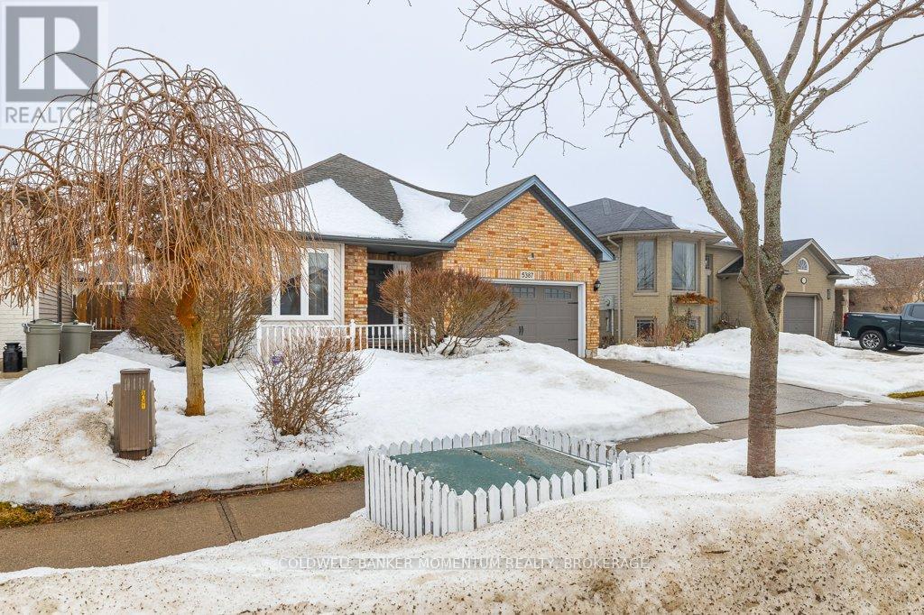 5387 Beaver Valley Way, Niagara Falls, Ontario  L2H 3K4 - Photo 2 - X12796780