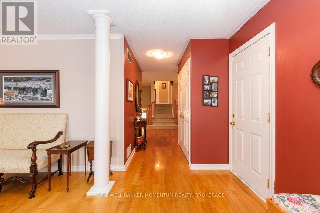 5387 Beaver Valley Way, Niagara Falls, Ontario  L2H 3K4 - Photo 7 - X12796780