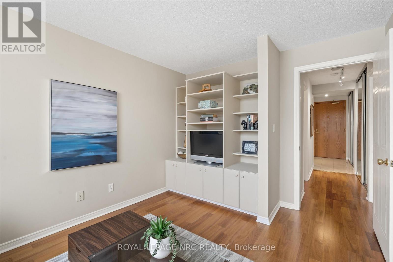 303 - 3 Towering Hts Boulevard, St. Catharines, Ontario  L2T 4A4 - Photo 20 - X12796886