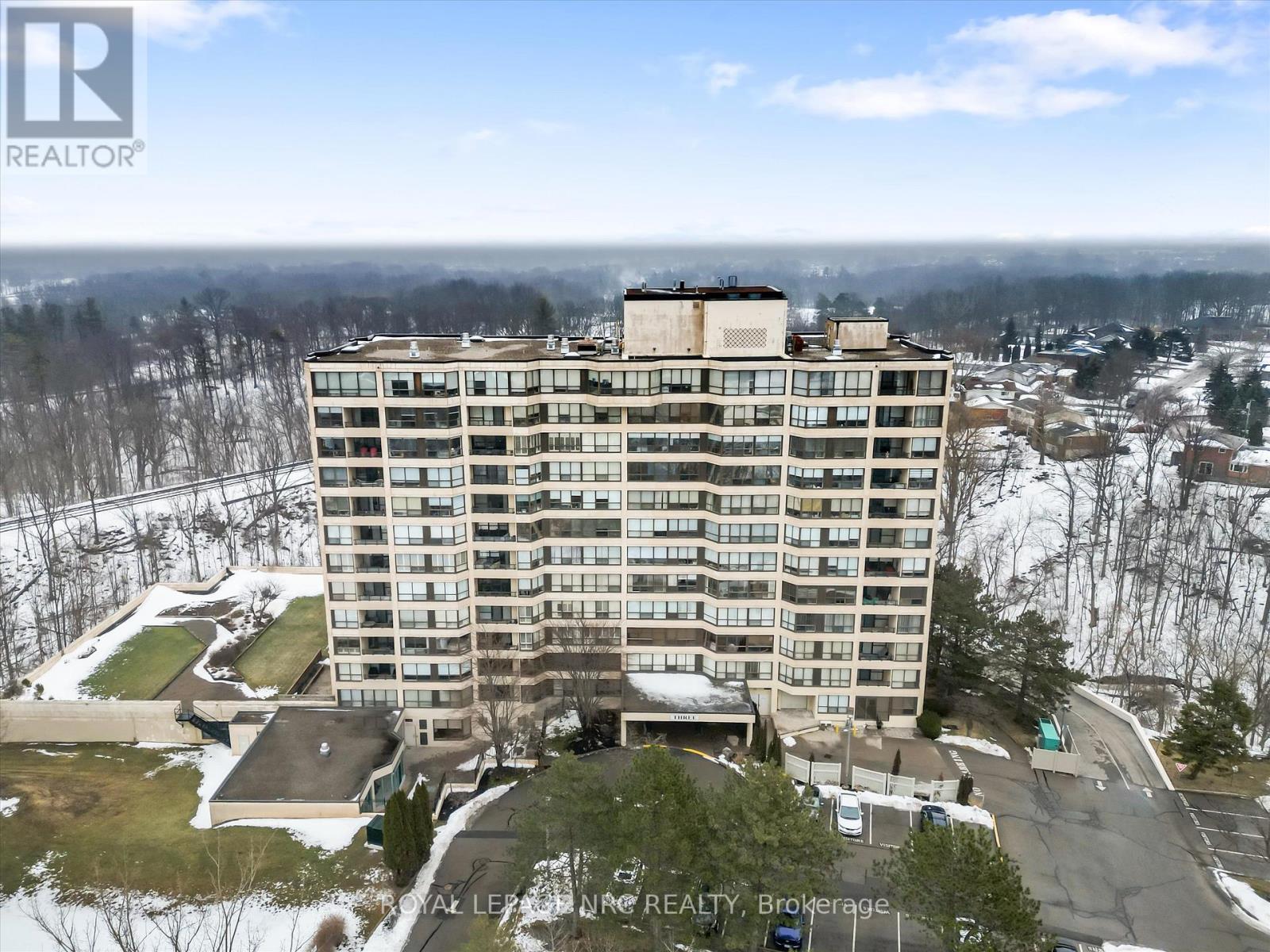 303 - 3 Towering Hts Boulevard, St. Catharines, Ontario  L2T 4A4 - Photo 39 - X12796886