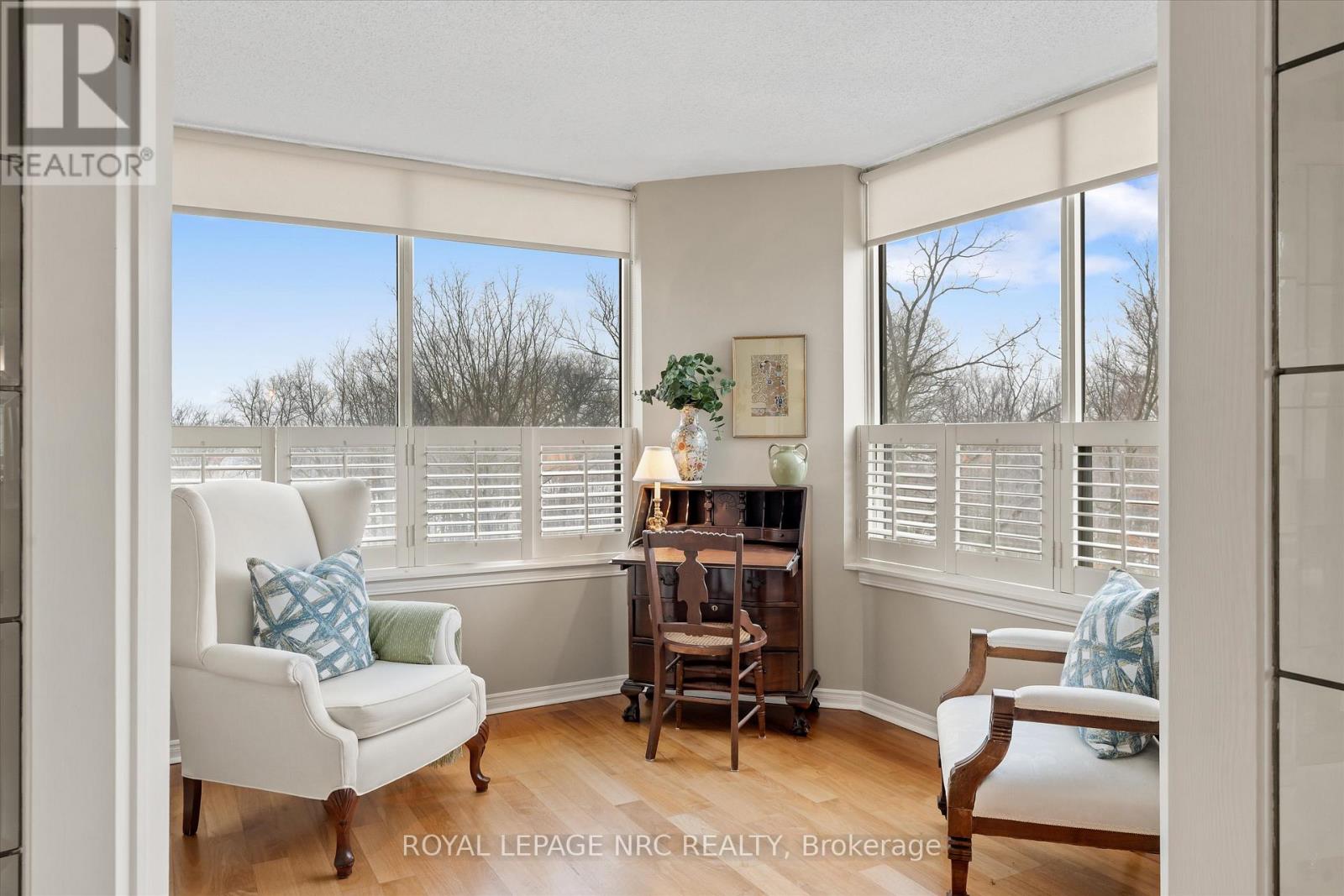 303 - 3 Towering Hts Boulevard, St. Catharines, Ontario  L2T 4A4 - Photo 8 - X12796886