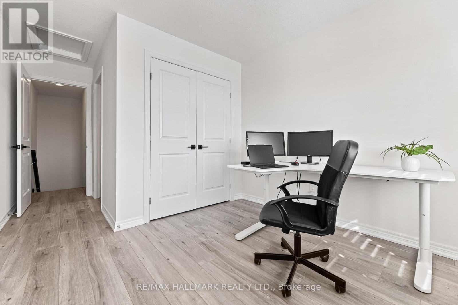 283 Skinner Road, Hamilton, Ontario  L8B 1W5 - Photo 22 - X12792064