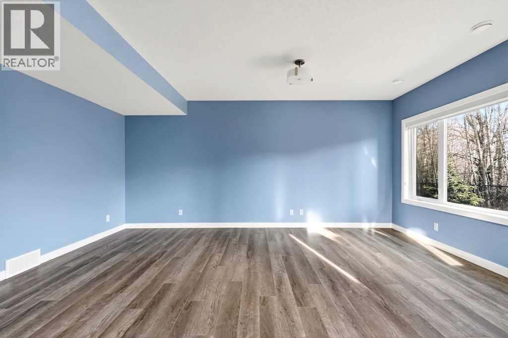 168 Crestridge Common Sw, Calgary, Alberta  T3B 6J5 - Photo 31 - A2285586