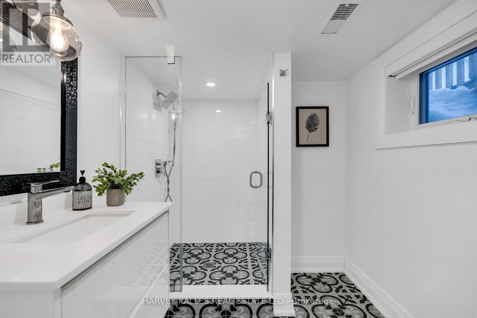 629 Duplex Avenue, Toronto, Ontario  M4R 1W1 - Photo 45 - C12796888