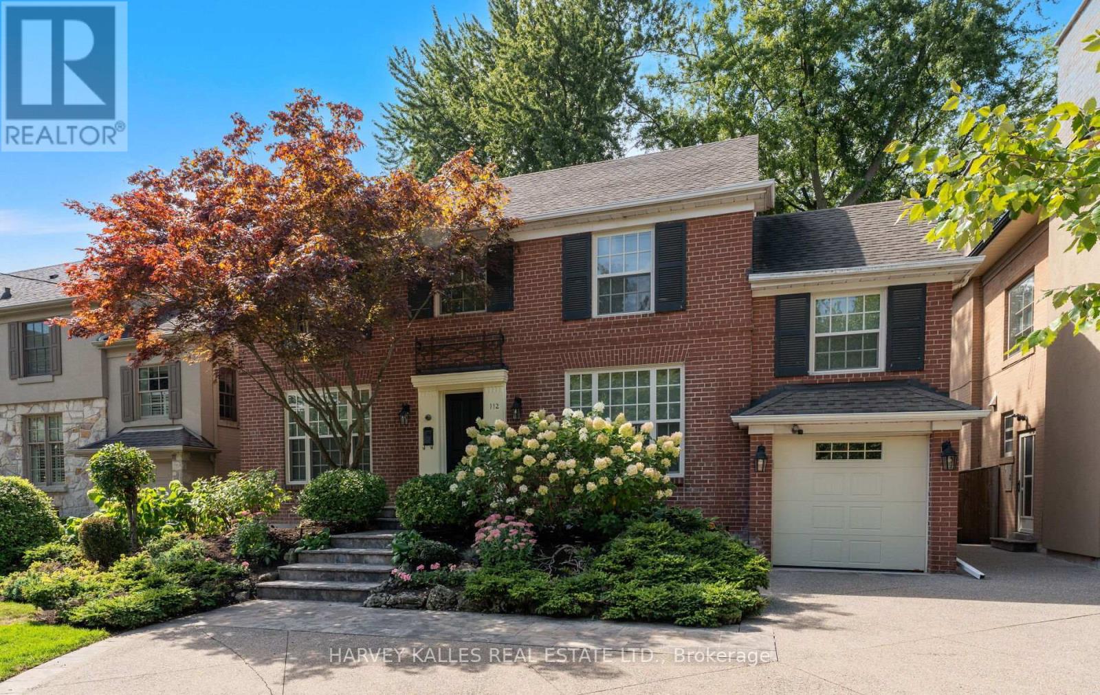 112 Mason Boulevard, Toronto, Ontario  M5M 3E3 - Photo 1 - C12796904