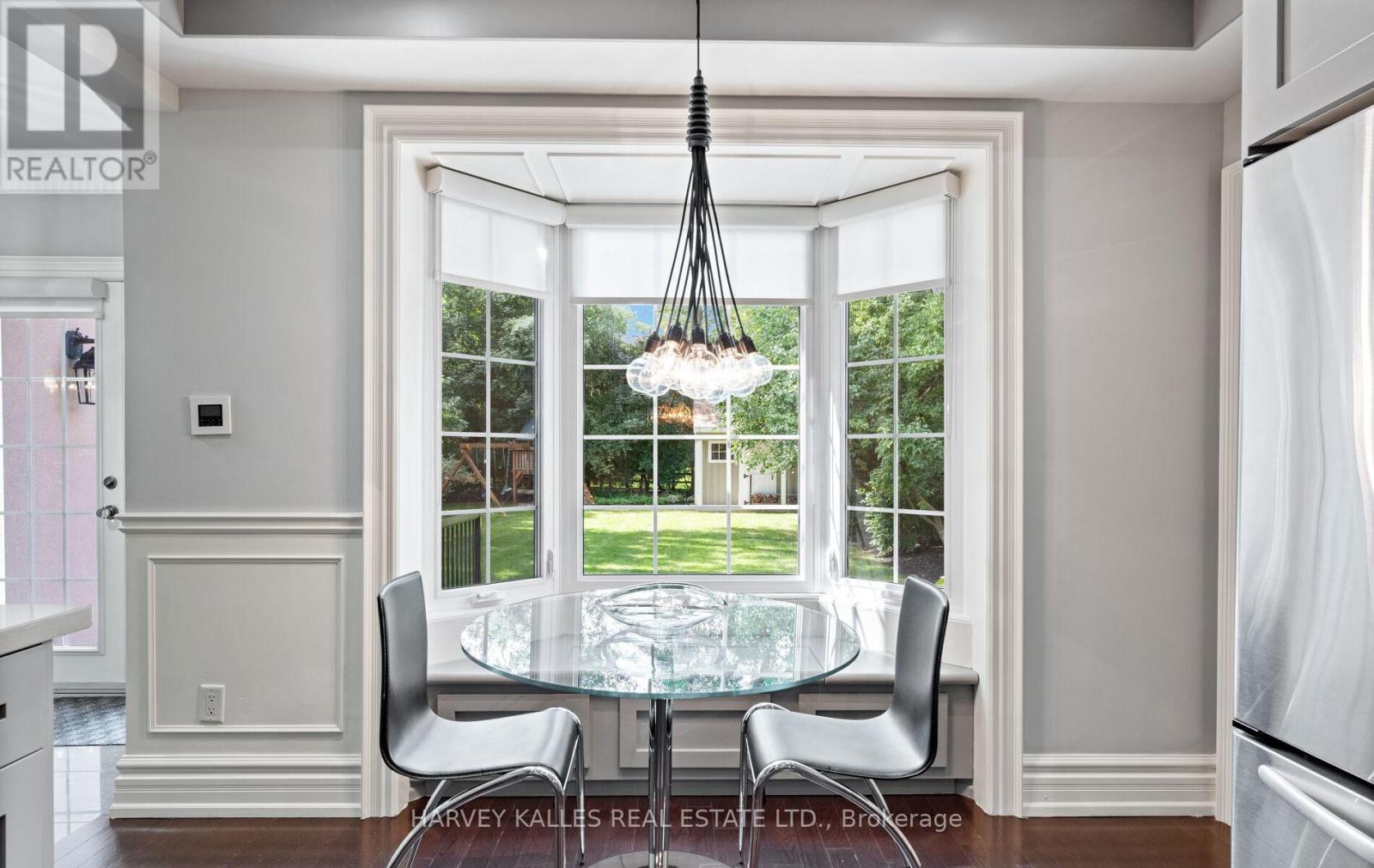 112 Mason Boulevard, Toronto, Ontario  M5M 3E3 - Photo 21 - C12796904