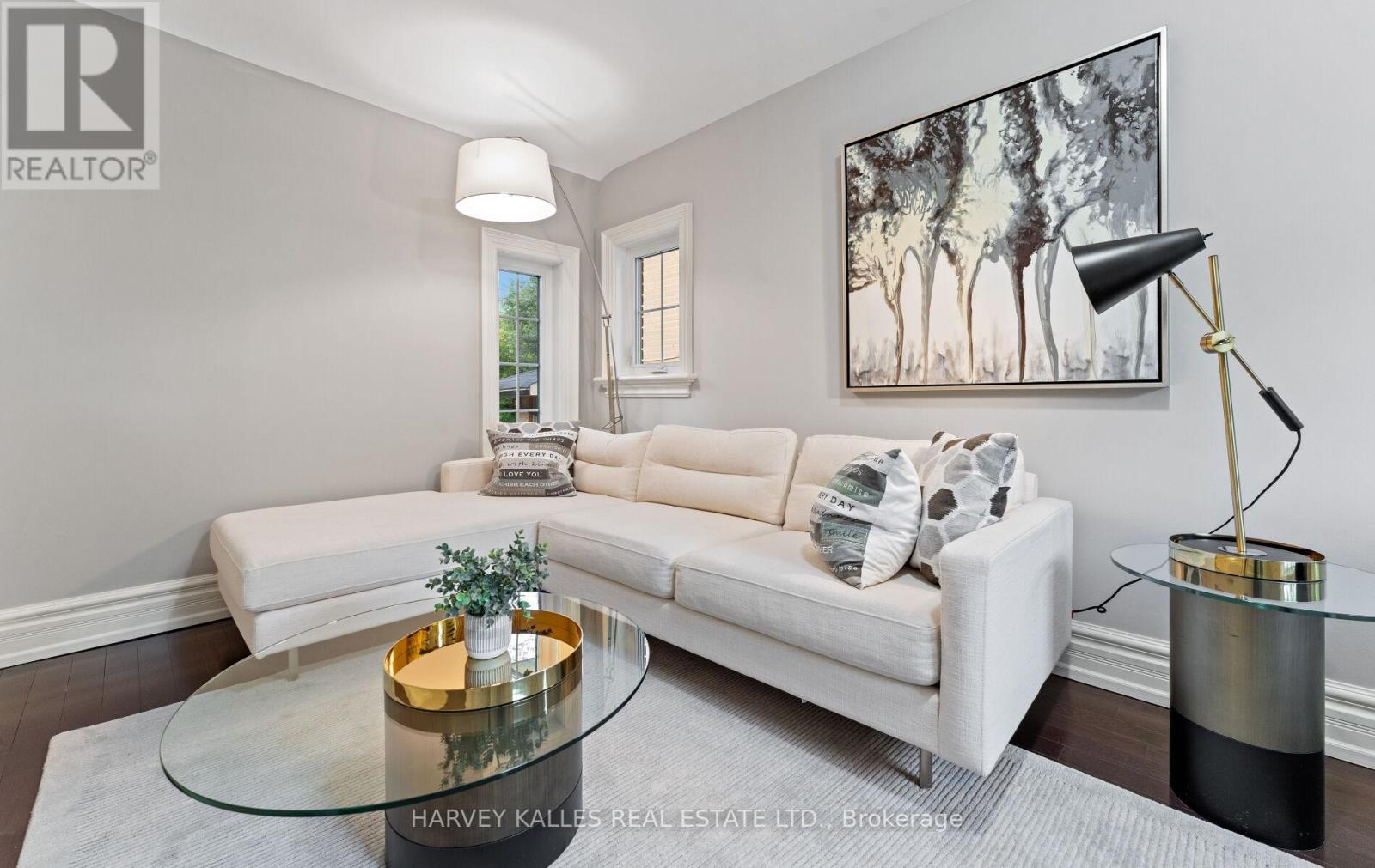 112 Mason Boulevard, Toronto, Ontario  M5M 3E3 - Photo 9 - C12796904