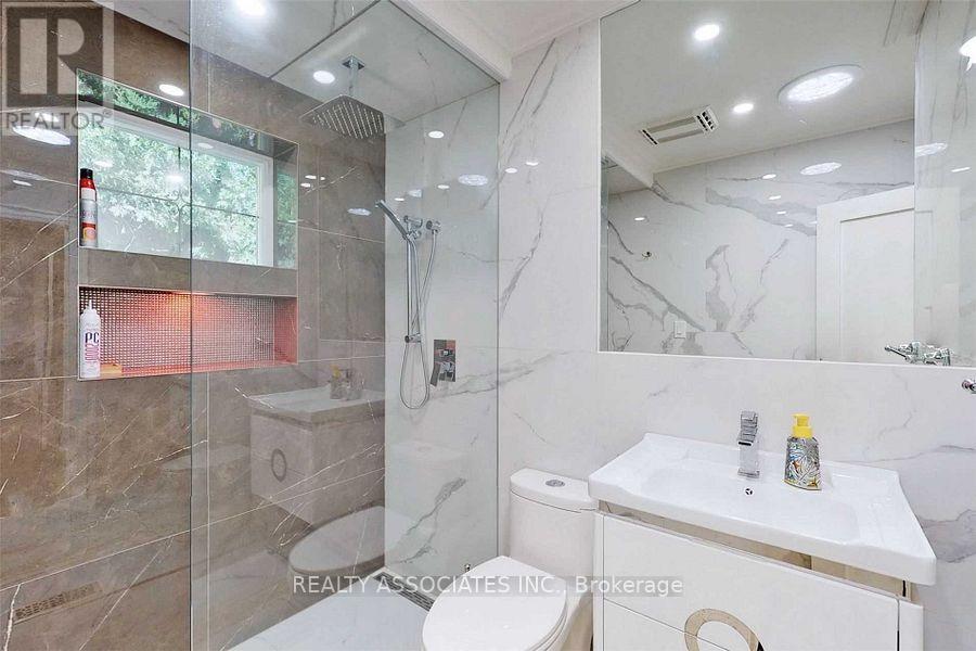 21 Burleigh Heights Drive, Toronto, Ontario  M2K 1Y8 - Photo 25 - C12797050