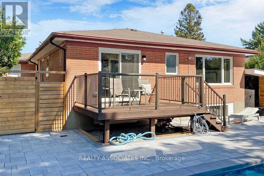 21 Burleigh Heights Drive, Toronto, Ontario  M2K 1Y8 - Photo 40 - C12797050