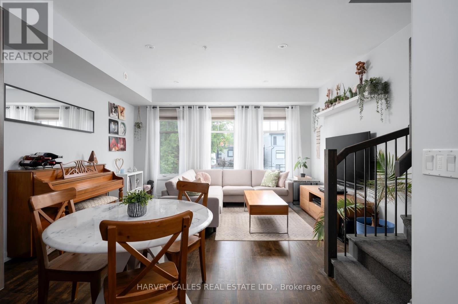 45 - 140 Broadview Avenue, Toronto, Ontario  M4M 0A8 - Photo 2 - E12796804