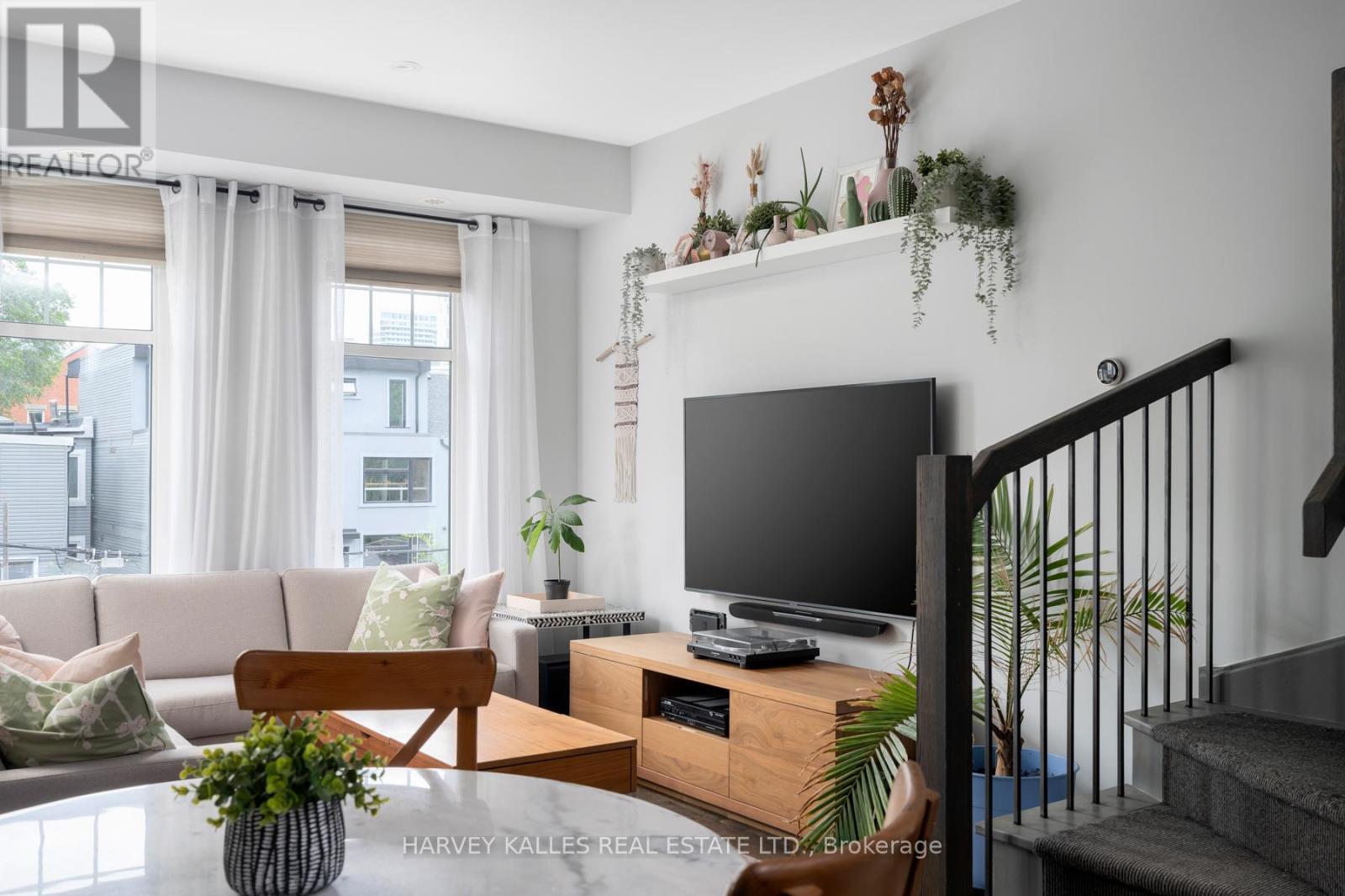 45 - 140 Broadview Avenue, Toronto, Ontario  M4M 0A8 - Photo 5 - E12796804