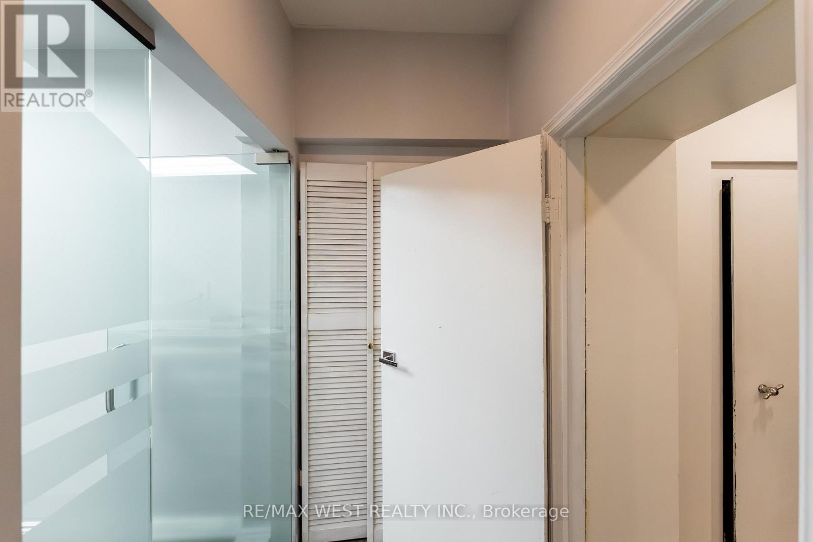 Main Floor - 106 Brock Street N, Whitby (Downtown Whitby), Ontario  L1N 4H2 - Photo 27 - E12796830