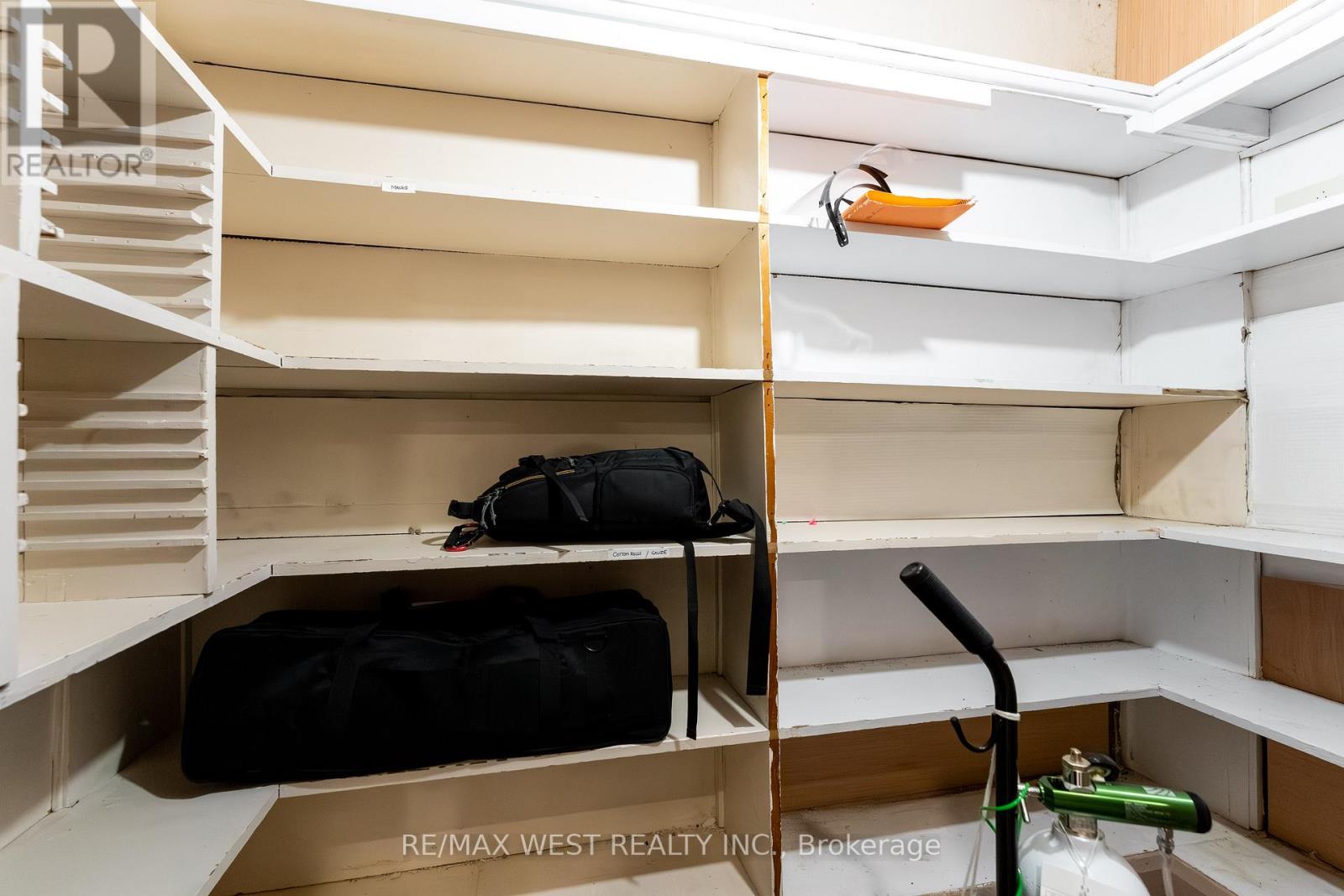 Main Floor - 106 Brock Street N, Whitby (Downtown Whitby), Ontario  L1N 4H2 - Photo 33 - E12796830