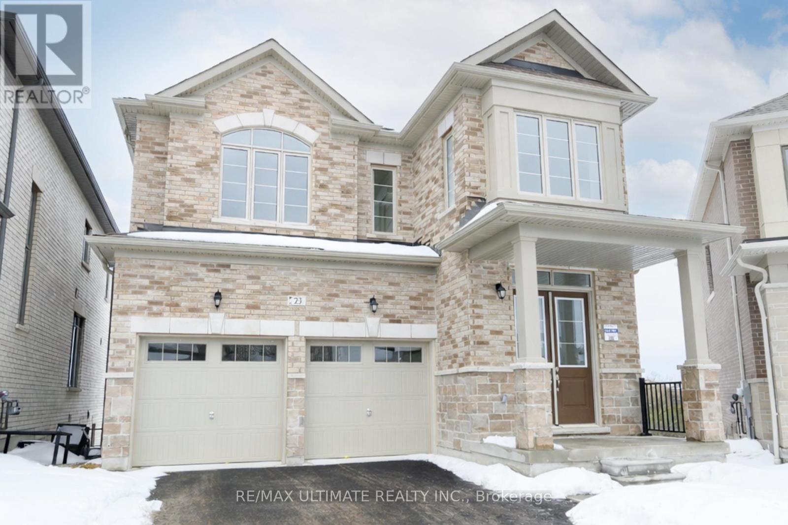 23 FIRE KING DRIVE, Whitby, Ontario