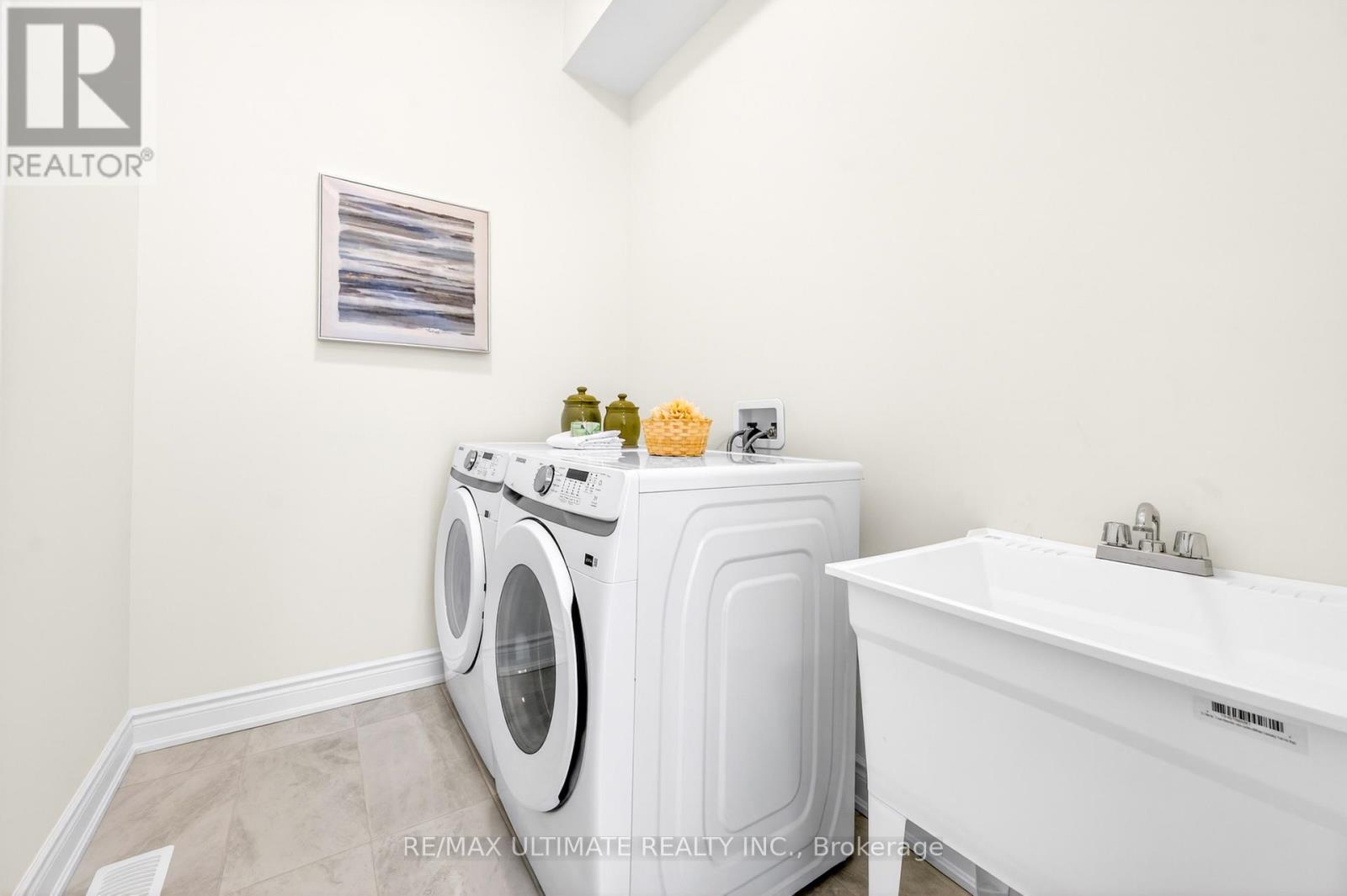 23 Fire King Drive, Whitby, Ontario  L1P 0R4 - Photo 16 - E12796866