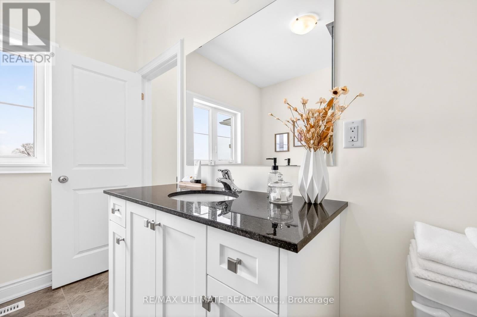 23 Fire King Drive, Whitby, Ontario  L1P 0R4 - Photo 27 - E12796866