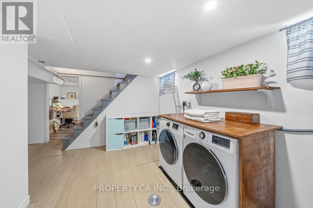 146 King Edward Avenue, Toronto, Ontario  M4C 5J8 - Photo 21 - E12796906