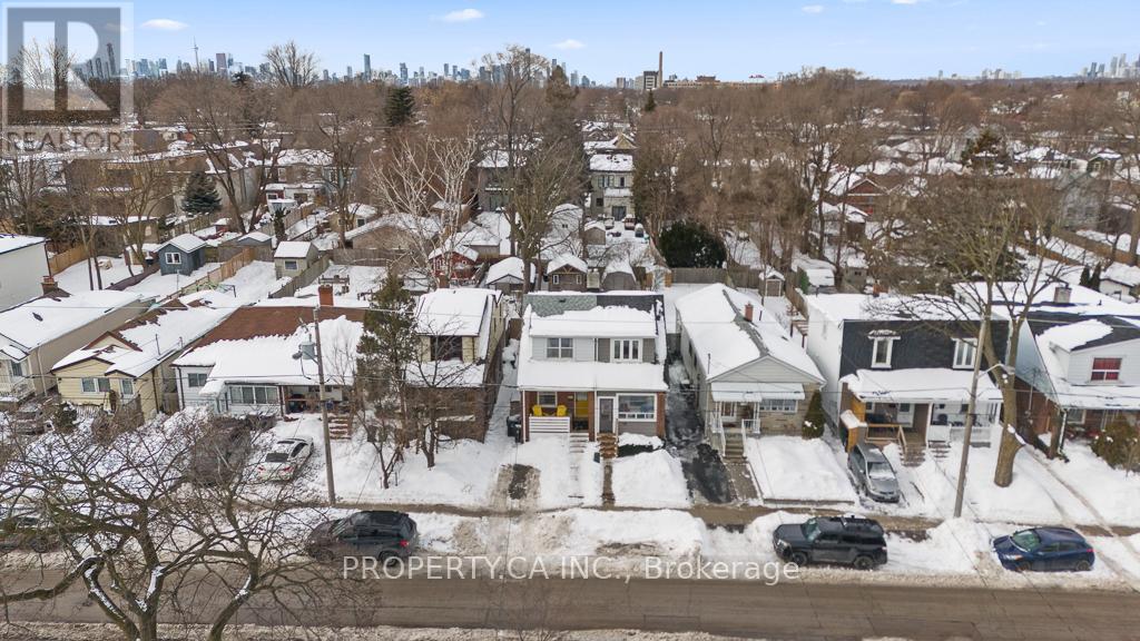 146 King Edward Avenue, Toronto, Ontario  M4C 5J8 - Photo 31 - E12796906