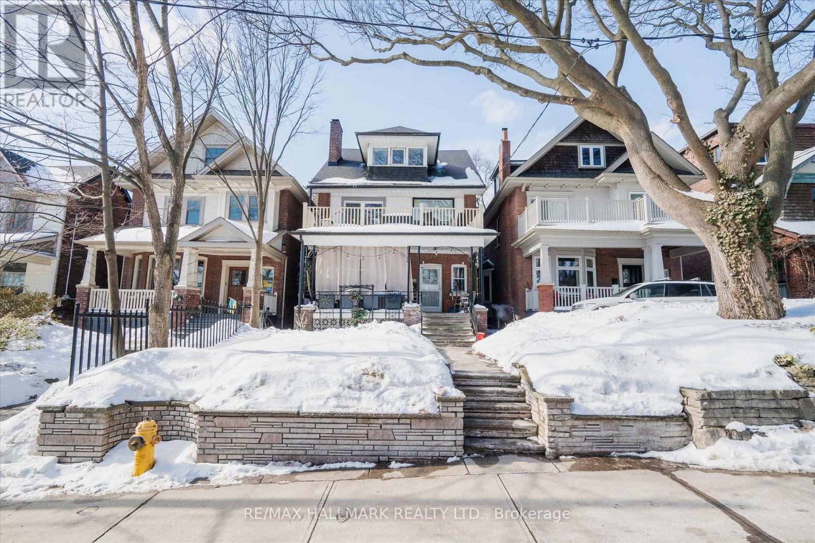 BASEMENT - 222 WINEVA AVENUE, Toronto, Ontario