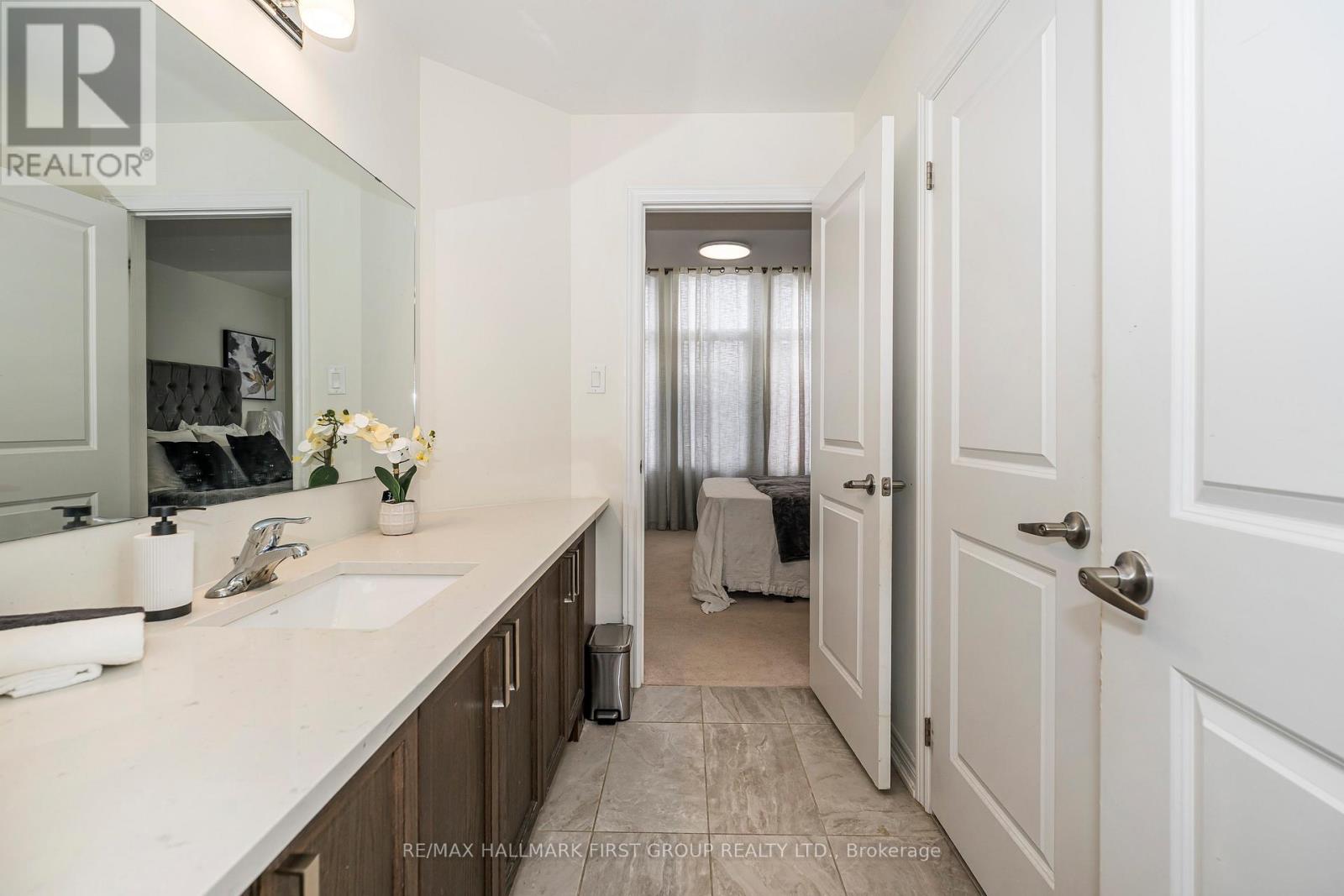 9 Toulouse Street, Whitby, Ontario  L1P 0J2 - Photo 32 - E12797038